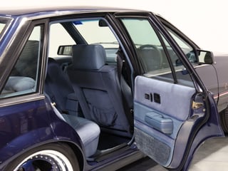 1988 HSV VL SV88 - Build No. 89 - Dorwood Blue Metallic