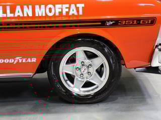 1971 Ford Falcon XY GT - 65E Moffat Race Tribute 