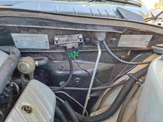 1995 VS Holden Calais 5 Litre V8