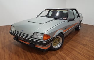 1982 XE Falcon S-Pack 5.8L 4sp