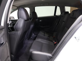 2016 HSV Clubsport R8 Tourer Build No 097 - Heron White …