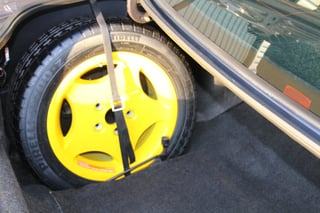 VP HSV GTS Commodore #35