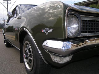 HT GTS 350 Bathurst Monaro