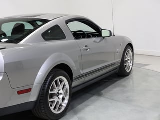 2007 Ford Shelby Mustang GT500 SVT 8,744 miles - Vapor Silver Metallic