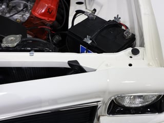 1976 Holden LX Torana SS Hatchback - 5.0L Trimatic - Cotillion White