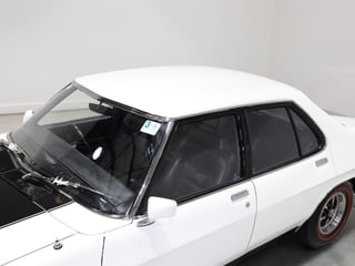 1974 Holden HQ Monaro GTS 308 4sp - Glacier White