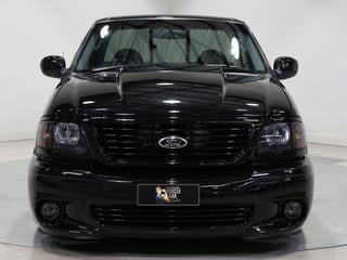 2004 Ford F-150 SVT Lightning RHD - Raven Black 