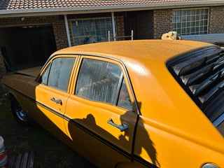 1971 Ford XY Falcon 500 GS 6cyl 250ci 2V - Toploader -Yellow Ochre 