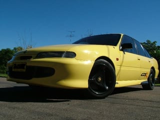 HSV GTS-R Commodore #61