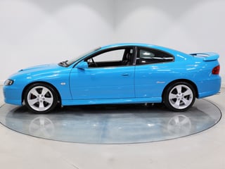 2004 Holden VZ Monaro CV8 - Turismo Mica - 1,974km