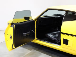 1977 Ford XC Falcon GS Hardtop - 393ci V8 Yellow Glo