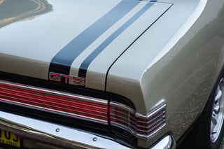 1968 Holden HK Monaro Bathurst 327 V8 - Silver Mink