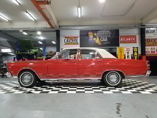 1971 ZD Fairlane 500 302 V8