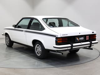 1976 Holden LX Torana SS Hatchback - 5.0L Trimatic - Cotillion White