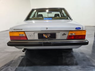 1981 Ford TF Cortina Ghia 4.1L