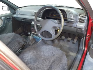 1990 VN Calais Series II - 5.0 Litre V8 5 Speed Manual