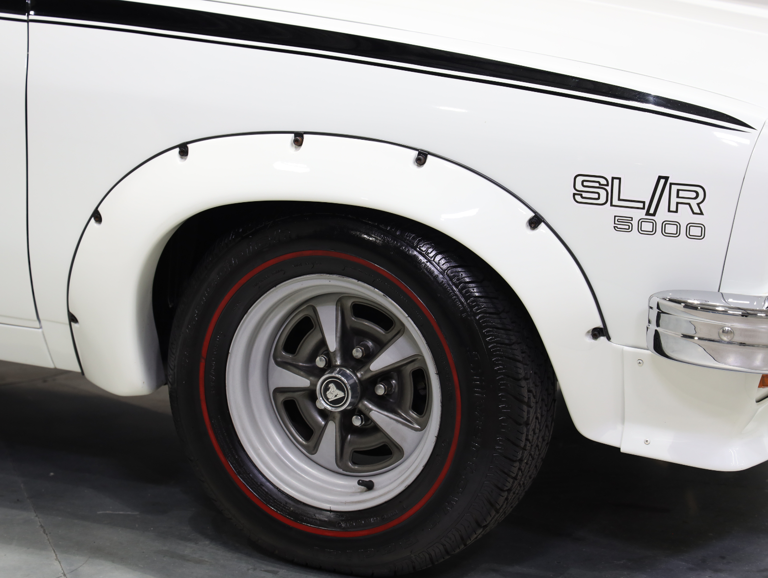 1974 Holden LH Torana L34 SLR 5000 - Glacier White
