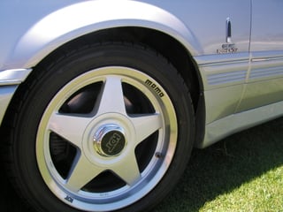 HDT Brock VL Calais Sport V8 # 4014