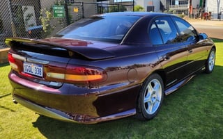 1998 HSV VT Clubsport Build No 1495 - Rubens Red Mica