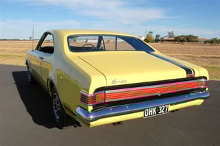 HK Bathurst 327 Monaro Series 1