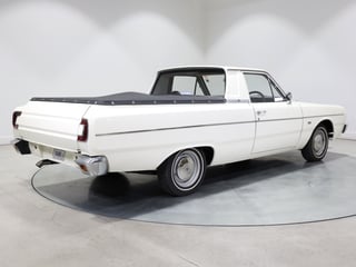 1971 Chrysler VG Valiant Wayfarer Utility 318ci Fireball V8 - Bondi Bleach White