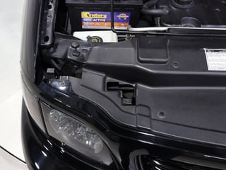 2004 Ford F-150 SVT Lightning RHD - Raven Black 