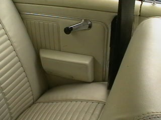 HK 327 Bathurst Monaro