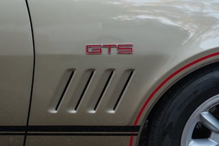 1968 Holden HK Monaro Bathurst 327 V8 - Silver Mink