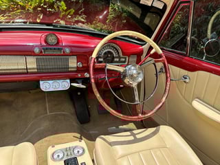 1952 Oldsmobile Super 88 Restomod - 6.0L LS2 V8