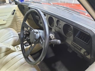 1977 HX Holden Sandman Panelvan