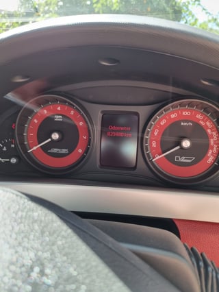 2011 VE Commodore SSV Redline - Patterson Cheney Race Sport RS350