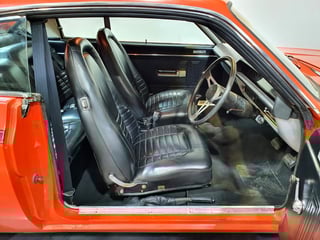 1972 VH E49 Valiant Charger R/T - BIG TANK