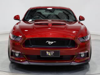 2017 Ford Mustang GT  6spd Man - Ruby Red Metallic