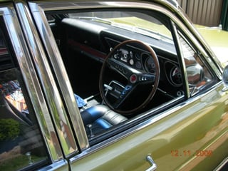 XY Fairmont 302 GS Replica