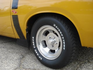 VH R/T E37 Valiant Charger