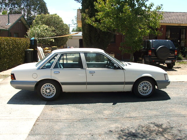 VK Commodore 308
