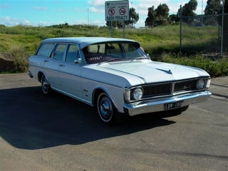 XY Fairmont Wagon V8