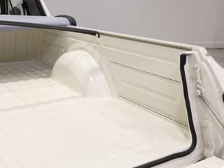 1971 Chrysler VG Valiant Wayfarer Utility 318ci Fireball V8 - Bondi Bleach White