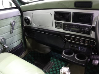 1998 Rover Mini Cooper - Almond Green … $39,500