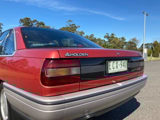 1990 VN Holden Calais 5.0 Litre V8