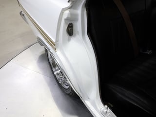 1971 Ford XY Fairmont 302ci Windsor - Ultra White