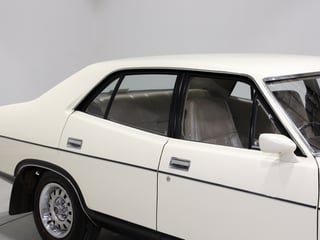 1973 Ford Falcon XB GT 4V - Polar White 