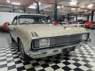 1971 Valiant VG Regal Coupe