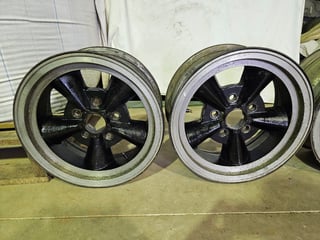 1975 Ford XB GT Falcon - Polar White