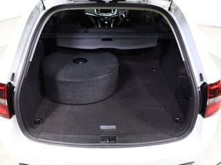 2016 HSV Clubsport R8 Tourer Build No 097 - Heron White …