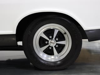 1972 Holden LJ Torana GTR XU1 - Glacier White