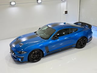 2020 Ford Mustang R-SPEC Build No.425 - Velocity Blue