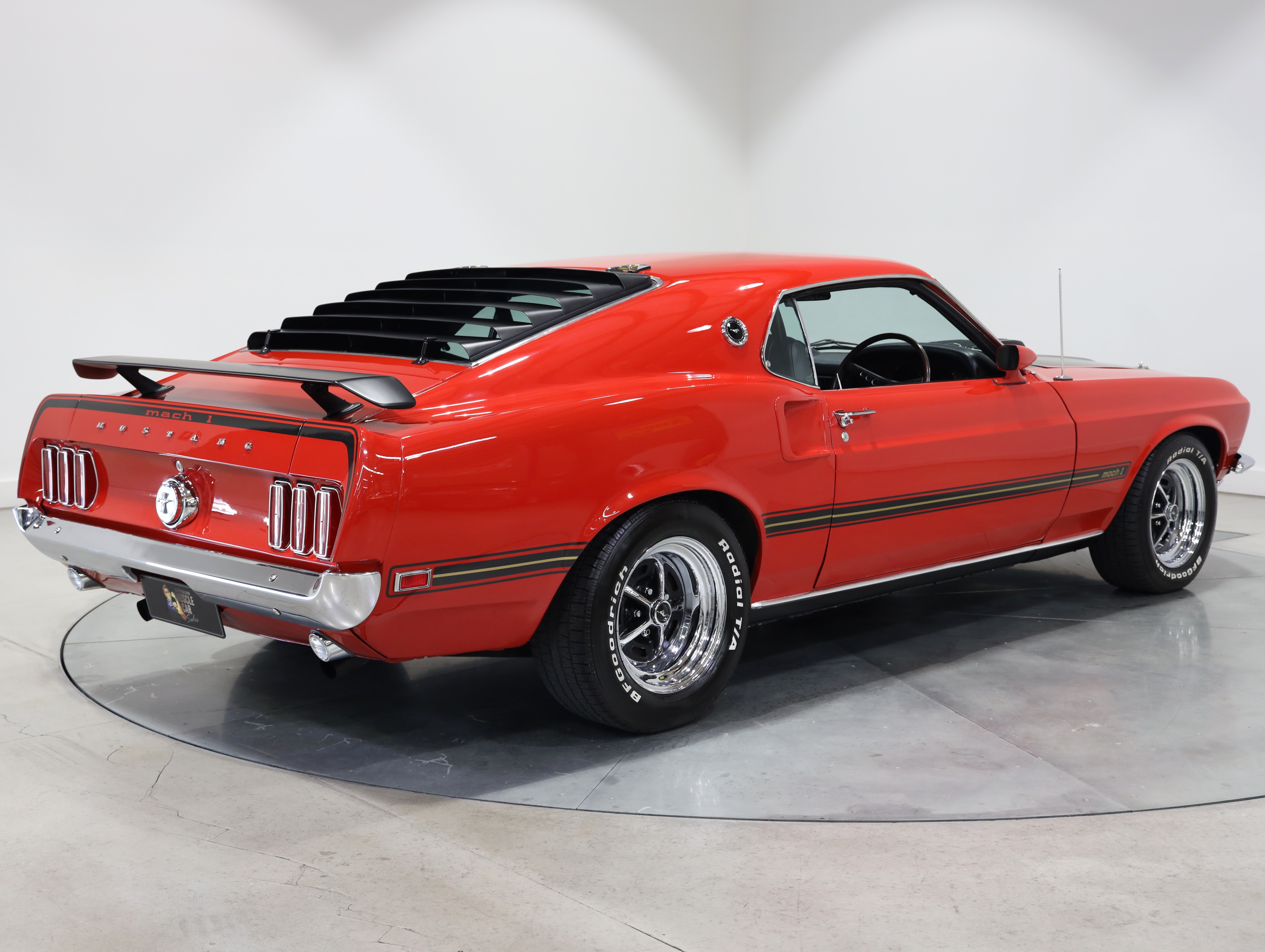 1969 Ford Mustang Mach 1 - Candy Apple Red 