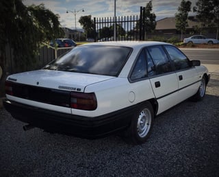 1991 VN Commodore BT1 V8 5.0 Litre