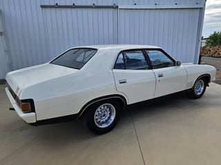 1975 Ford XB GT Falcon - Polar White